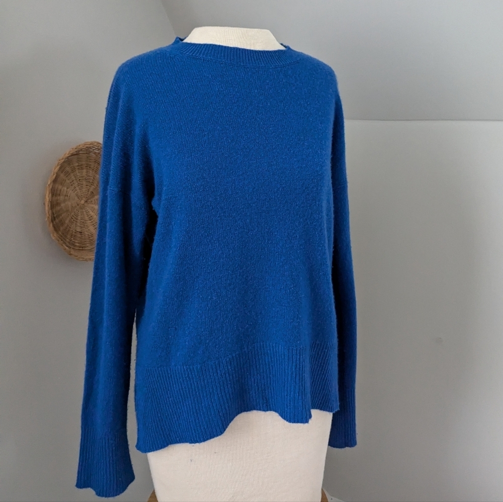 Theory Cashmere Sweater Royal Blue
